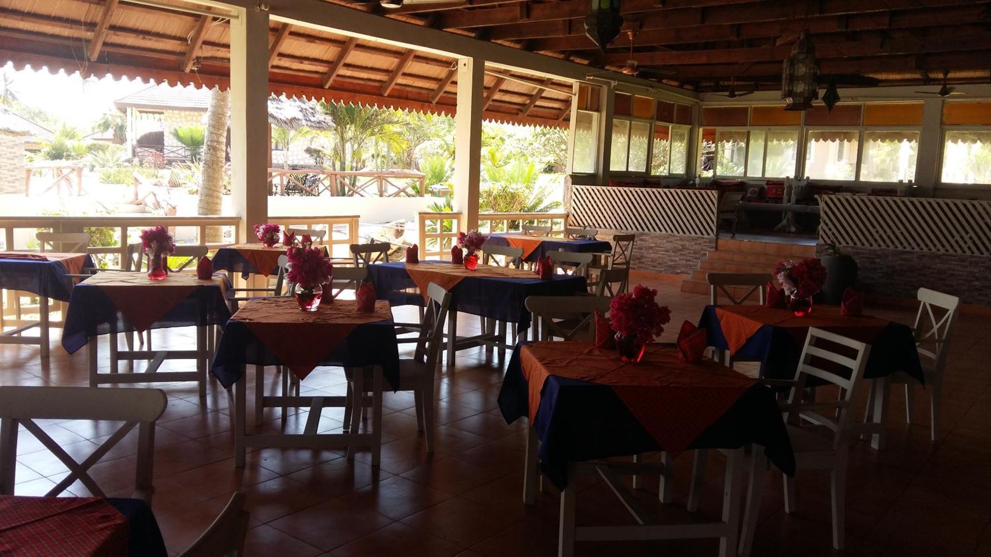 Swahili Beach Resort Занзибар Экстерьер фото